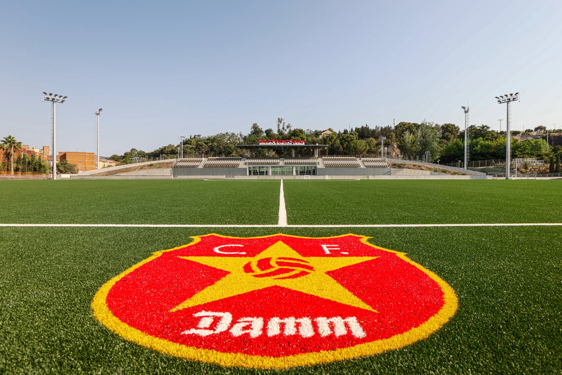 Club de futbol Damm en Montjuïc, Barcelona