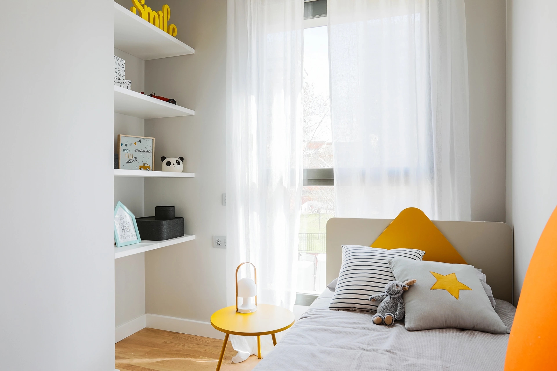 Fotografías de arquitectura y interiorismo para la constructora La Llave de Oro. Piso en Sants, Barcelona