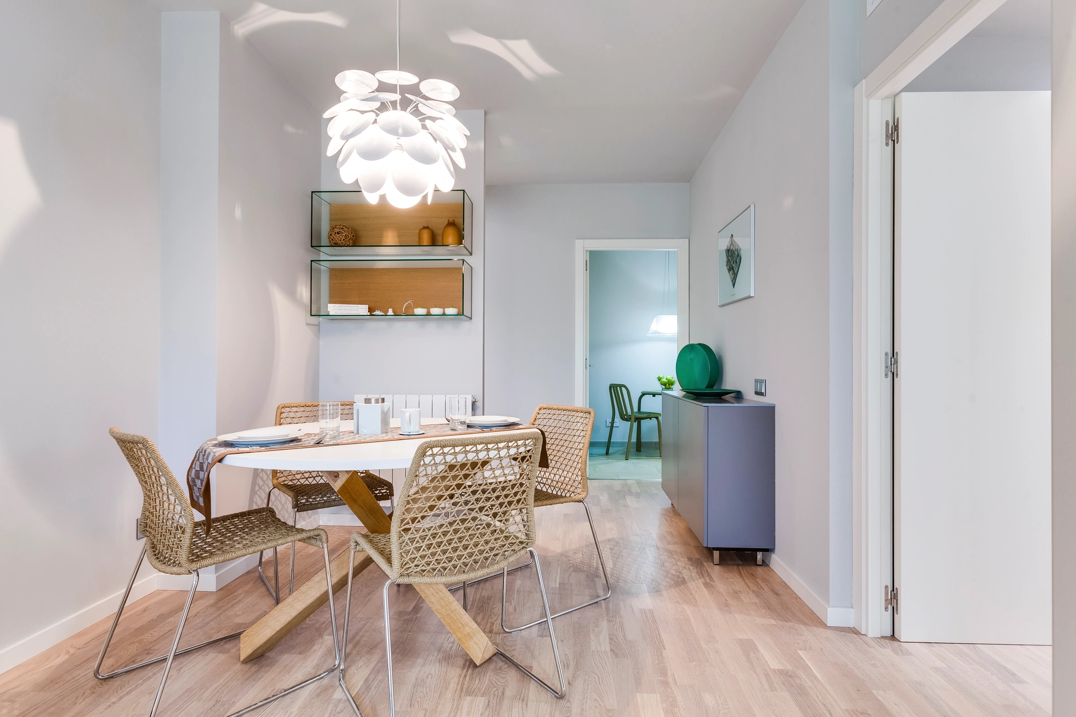 Fotografías de arquitectura y interiorismo para la constructora La Llave de Oro. Piso en Montcada i Reixac