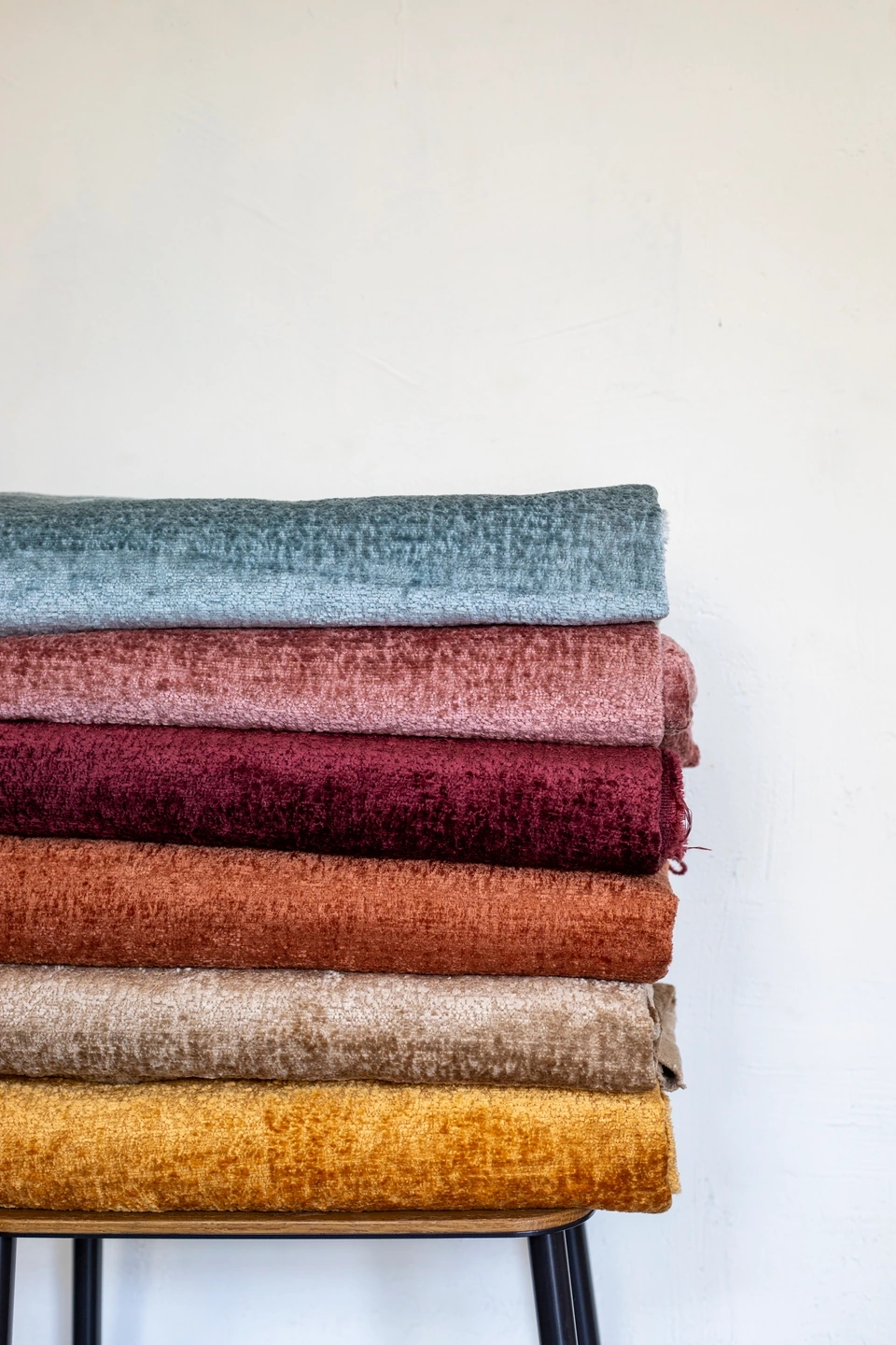 Fotografía de los textiles de Les Créations de la Maison por Grupo Lamadrid.