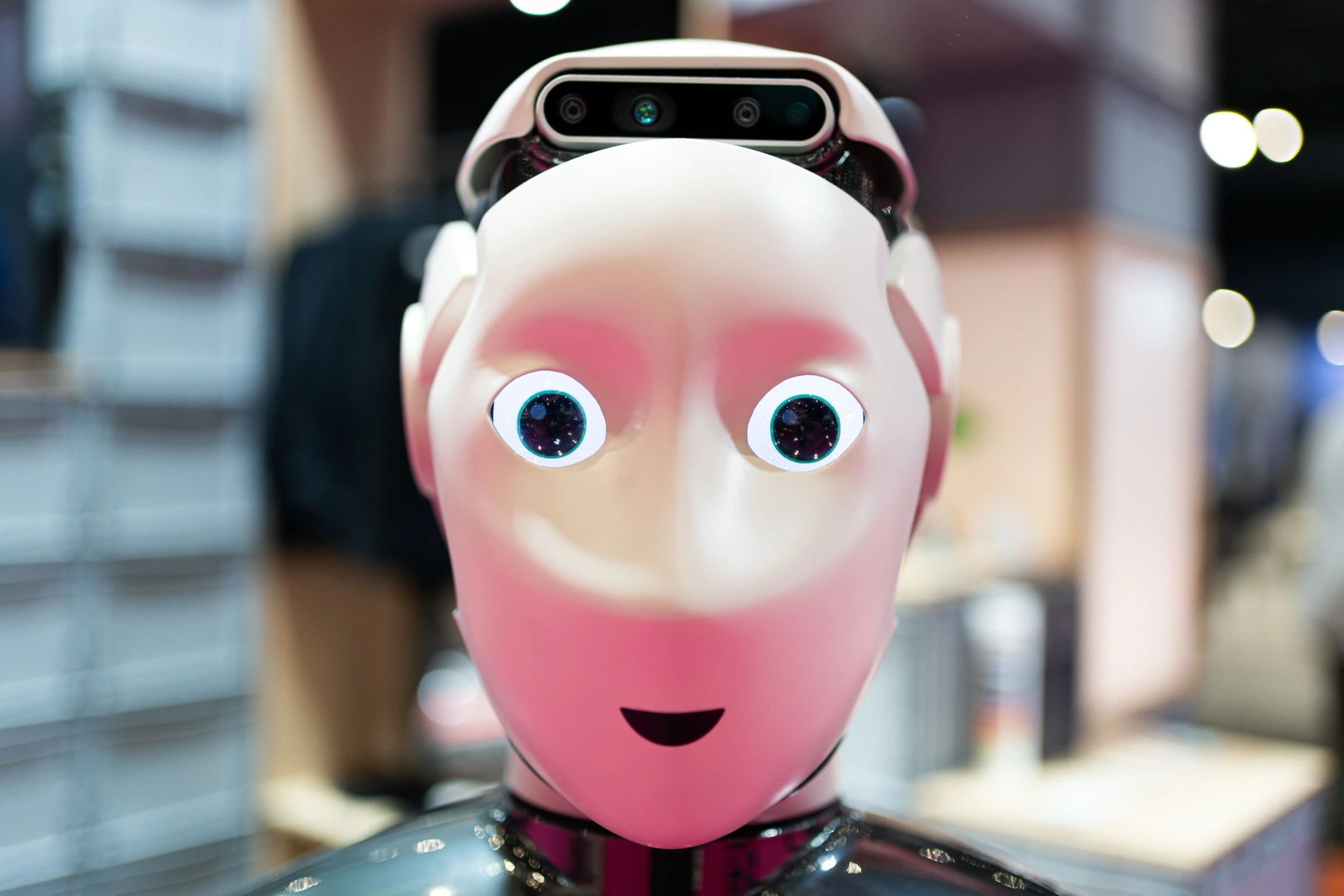 Fotografía del Robot de PAL en el evento IOT Solutions World Congress (IOTSWC) y Barcelona Cyber Security Congress en Fira de Barcelona.