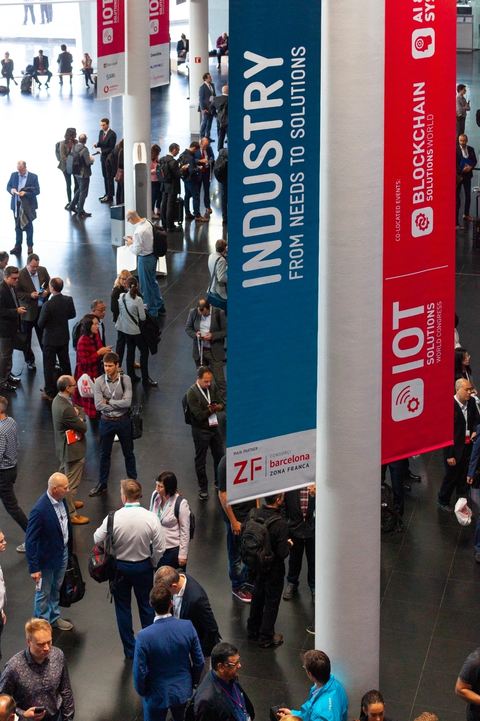 Check in del congreso. Fotografía del evento IOT Solutions World Congress (IOTSWC) y Barcelona Cyber Security Congress en Fira de Barcelona.