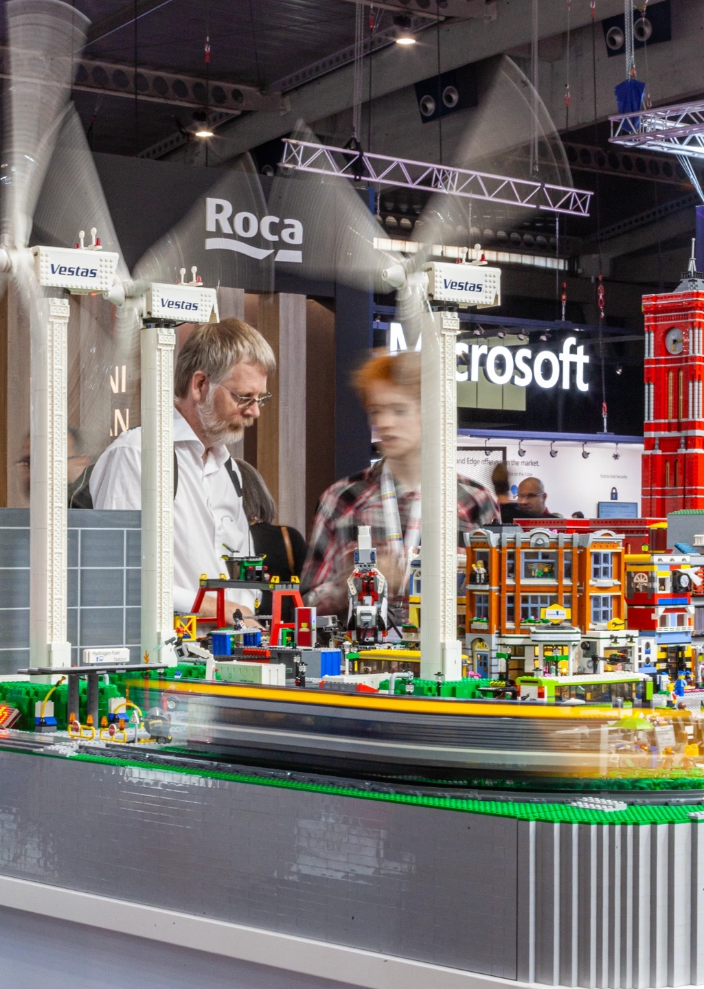 Fotografía del stand de Microsoft en el evento IOT Solutions World Congress (IOTSWC) y Barcelona Cyber Security Congress en Fira de Barcelona.